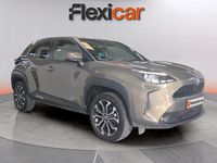 Usado Toyota Yaris Hybrid Active 116 CV (85 kW) 2024 Azul