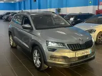 Usado Skoda Karoq Ambition 115 CV (84 kW) 2019 Gris / plata SUV