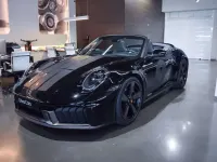 Nuevo Porsche 992 485 CV (356 kW) 2026 Negro Descapotable