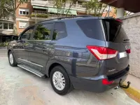 Usado SsangYong Rodius Limited 178 CV (130 kW) 2017 Gris Monovolumen