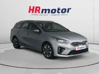 Usado Kia Ceed 141 CV (103 kW) 2021 Gris Utilitario
