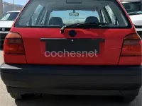 Usado VW Golf III 75 CV (55 kW) 1992 Rojo Utilitario