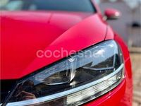 Usado VW Golf VII Advance 115 CV (84 kW) 2018 Rojo Berlina