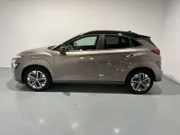 Usado Hyundai Kona 100 kW (136 CV) 2022 Marrón SUV