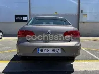 Usado VW Passat Advance 105 CV (77 kW) 2011 Beige Berlina