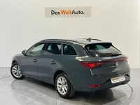 Usado Seat Leon Style 116 CV (85 kW) 2025 Azul