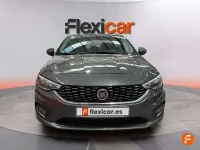 Usado Fiat Tipo Lounge 95 CV (69 kW) 2018 Gris Berlina