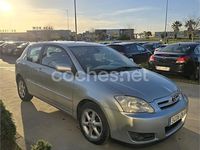 Usado Toyota Corolla Sol 116 CV (85 kW) 2005 Beige Berlina