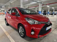 Usado Toyota Yaris City 69 CV (50 kW) 2017 Rojo Berlina