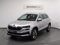 Usado Skoda Karoq 150 CV (110 kW) 2024 Gris plata SUV