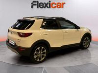 Usado Kia Stonic 120 CV (88 kW) 2018 Blanco SUV