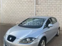 Usado Seat Leon Reference 105 CV (77 kW) 2011 Blanco Utilitario
