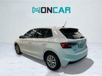 Usado Skoda Fabia Ambition 80 CV (58 kW) 2023 Blanco Berlina