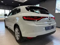 Usado Renault Mégane II Equilibre 115 CV (84 kW) 2023 Blanco Berlina
