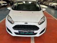 Usado Ford Fiesta Trend 75 CV (55 kW) 2017 Blanco Utilitario
