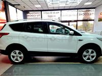 Usado Ford Kuga Trend 150 CV (110 kW) 2016 Blanco SUV