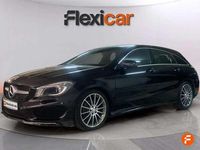 Usado Mercedes CLA200 Shooting Brake 136 CV (100 kW) 2016 Negro Familiar