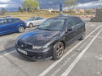 Usado Seat Leon Sport 130 CV (95 kW) 2003 Negro Utilitario