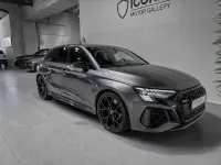 Usado Audi RS3 Sportback Performance 400 CV (294 kW) 2022 Gris Utilitario