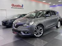 Usado Renault Grand Scénic IV Life 120 CV (88 kW) 2018 Gris / plata Monovolumen