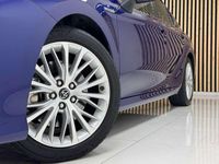 Usado Toyota Camry Advance 218 CV (160 kW) 2020 Azul Berlina