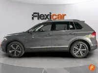 Usado VW Tiguan Life 150 CV (110 kW) 2021 Gris SUV