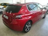 Usado Peugeot 308 130 CV (95 kW) 2020 Granate Berlina