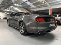 Usado Ford Mustang 305 CV (224 kW) 2015 Gris Descapotable