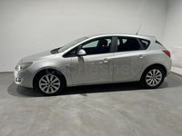 Usado Opel Astra Sport 110 CV (80 kW) 2010 Gris / plata Berlina