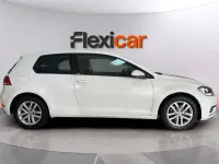 Usado VW Golf VII Advance 125 CV (91 kW) 2017 Blanco Berlina