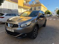 Usado Nissan Qashqai Tekna 110 CV (80 kW) 2013 Gris / plata SUV