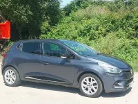 Usado Renault Clio IV LIMITED 75 CV (55 kW) 2018 Gris / plata Berlina