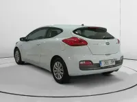 Usado Kia Ceed GT 110 CV (80 kW) 2014 Blanco Berlina