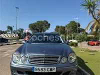 Usado Mercedes E320 Elegance 224 CV (164 kW) 2003 Azul Familiar