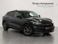 Usado Ford Mustang Mach-E 216 kW (294 CV) 2022 Gris SUV