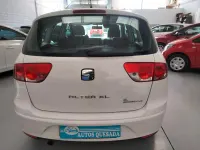 Używany Seat Altea XL Copa 105 KM (77 kW) 2011 Biały Minivan