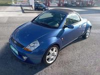 Usado Ford Ka Titanium 95 CV (69 kW) 2005 Azul Utilitario