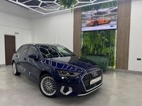 Usado Audi A3 Sportback 150 CV (110 kW) 2020 Azul Utilitario