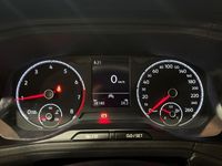 Usado VW T-Cross Edition 95 CV (69 kW) 2022 Naranja SUV