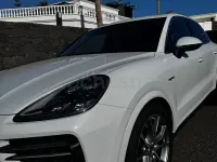 Usado Porsche Cayenne E-Hybrid 462 CV (339 kW) 2021 Blanco SUV