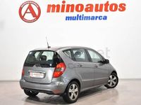Usado Mercedes A180 Elegance 109 CV (80 kW) 2009 Gris Monovolumen