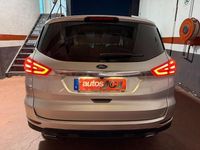 Usado Ford S-MAX Titanium 180 CV (132 kW) 2017 Gris / plata Monovolumen