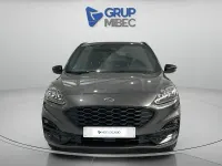 Usado Ford Kuga ST-Line X 225 CV (165 kW) 2022 Gris / plata SUV