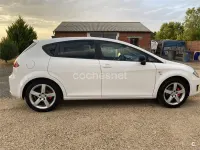 Usado Seat Leon Stylance 140 CV (102 kW) 2009 Blanco Utilitario