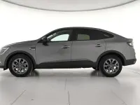 Usado Renault Arkana Evolution 140 CV (102 kW) 2025 Gris SUV