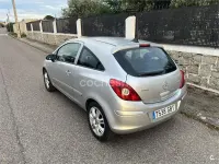 Usado Opel Corsa Enjoy 90 CV (66 kW) 2008 Gris / plata Utilitario