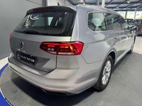 Usado VW Passat Business 122 CV (89 kW) 2022 Gris Familiar