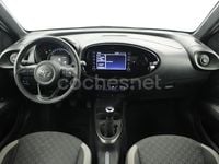 Usado Toyota Aygo X 72 CV (52 kW) 2023 Verde SUV