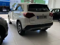 Usado Suzuki Vitara 116 CV (85 kW) 2024 Blanco SUV