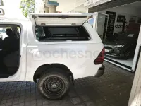 Usado Toyota HiLux Plus 150 CV (110 kW) 2020 Blanco Pickup/Camioneta